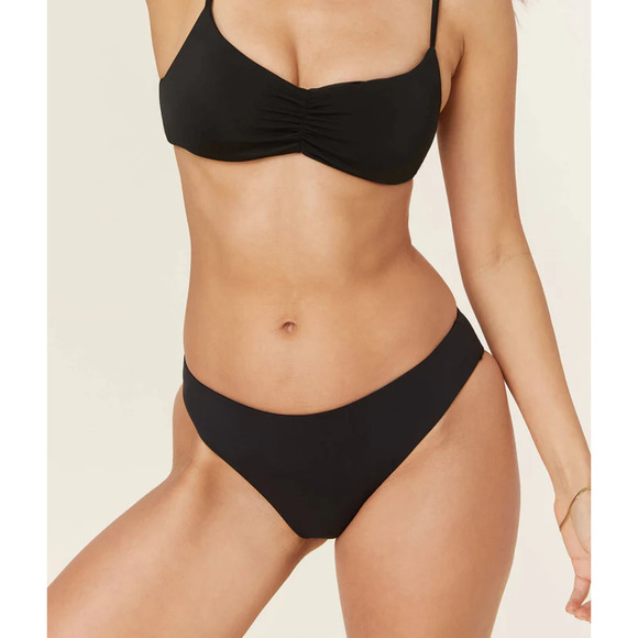 NWT Andie || The Symi Bikini Bottoms White w/ Blue Floral Pattern, Size XXL - Picture 6 of 7